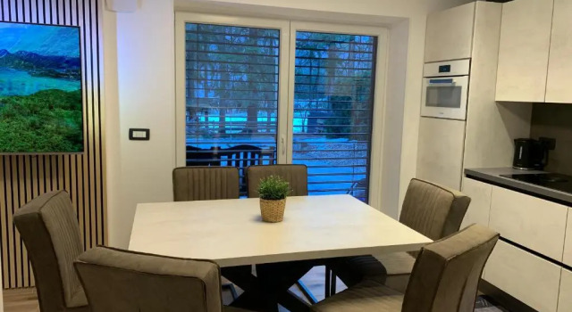 Апартаменты Pine Tree Holiday House