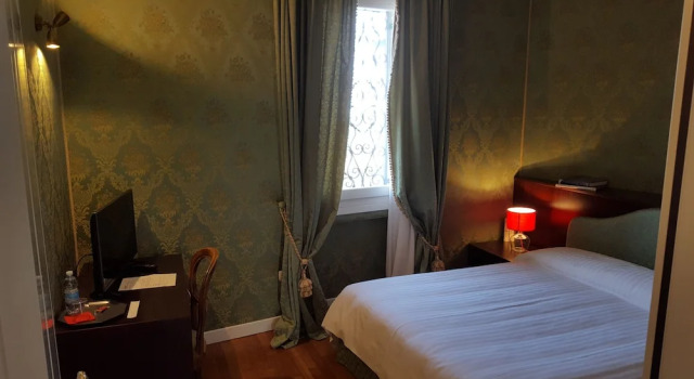 B&B Villa Le Robinie, Забронировать Отель «постель и завтрак» Альтавилла-Вичентина Венето