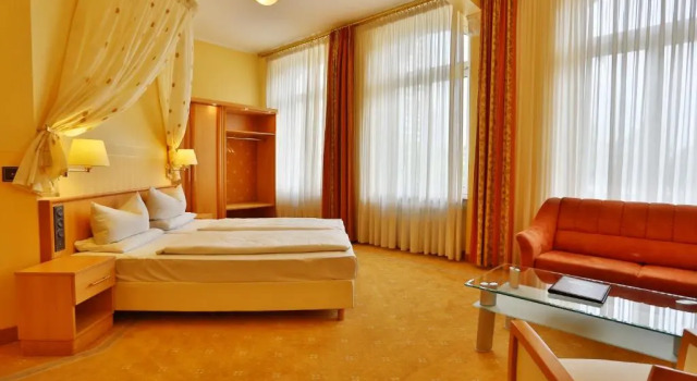 Полулюкс Hotel Mack Private Inn