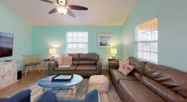 Orange Flamingo 3 Bedroom Home