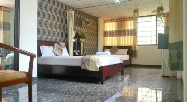 SaiGon CoZy II Hotel, Забронировать Отель Отели Хошимина с парковкой, рядом с Golden Dragon Water Puppet Theatre, Парковка