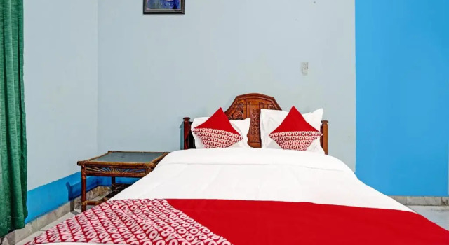 Номер Standard OYO 3205 Penginapan Mikial Ismi Kayuagung Syariah