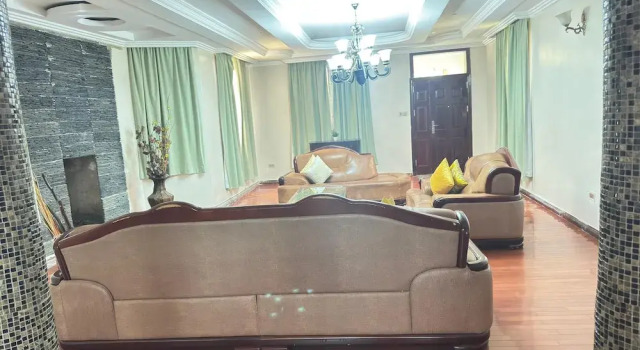 Бунгало Lux Suites Lakeview Mansion Nakuru