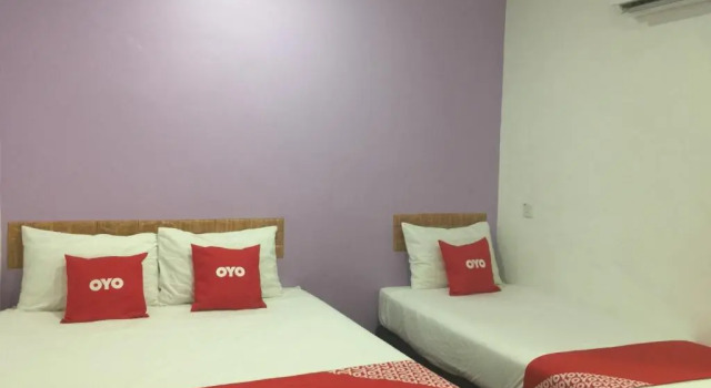 Люкс Superior OYO 89671 Changlun Star Motel