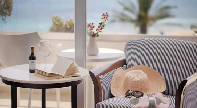 Двухместный номер Standard с видом на море Grecian Sands Hotel