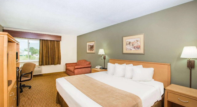 Двухместный номер Standard Ramada by Wyndham Spirit Lake/Okoboji