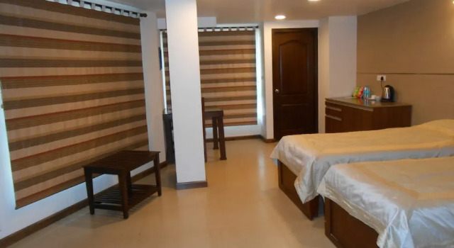 Люкс Business c 1 комнатой с балконом Brunton Heights Executive Suites