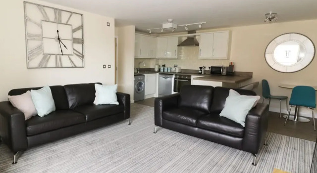 5 Windermere