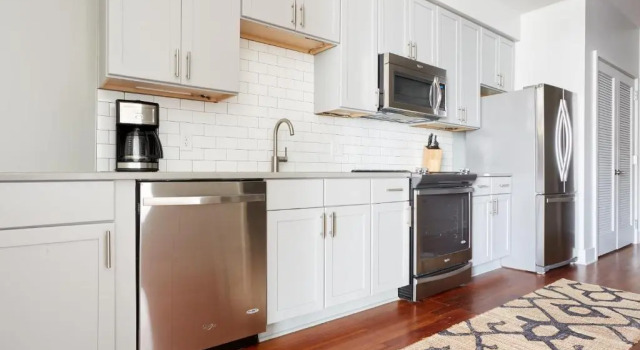Апартаменты Deluxe Sonder The Broughton Apartments Historic District