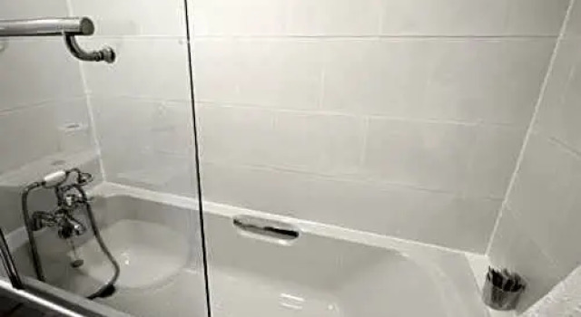 Номер Deluxe Royal Hotel