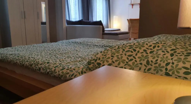 Rhein Living Apartment - Balkon und Rheinpromenade, Забронировать Апартаменты/квартира Ruhrort Дуйсбург, рядом с Галерея "Куштрассе"