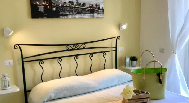 AzzuRomare Flat apartment, Забронировать Апартаменты/квартира Отели Лацио с парковкой, Парковка