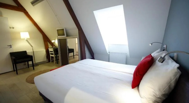 Hotel KOM!, Buchen Sie Hotel Sint Maartensdijk. Tholen