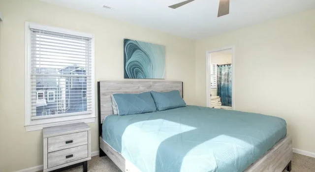 Azure 4 Bedroom Home by RedAwning