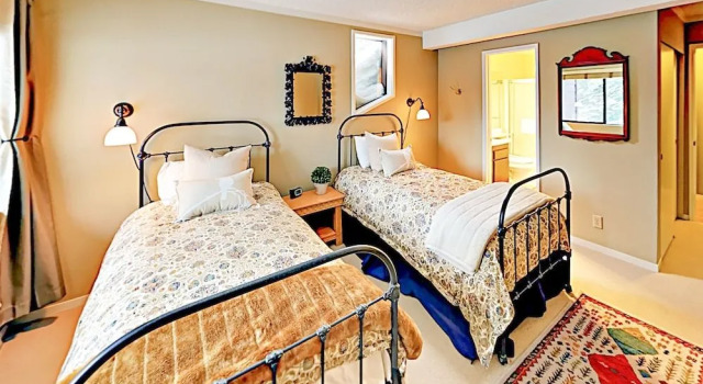 Mammoth Slopes Unit #72 - 2 Br Condo