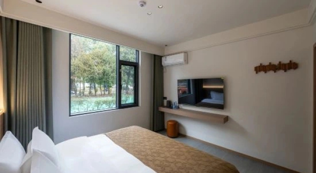 Люкс Wuyuan Jinyi · Yixiu Chunfeng Spring Courtyard Homestay