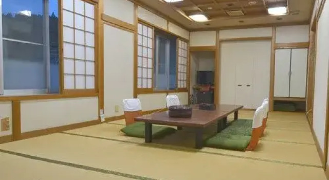 Hakuuntei, Buchen Sie Hotel Shinonsen 