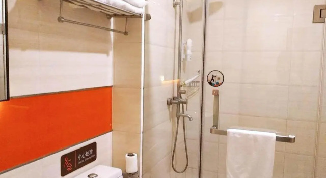 Двухместный номер Standard 7Days Premium Nanchang Liantang Yingbin Middle Avenue Xiaolan Industrial Park Branch