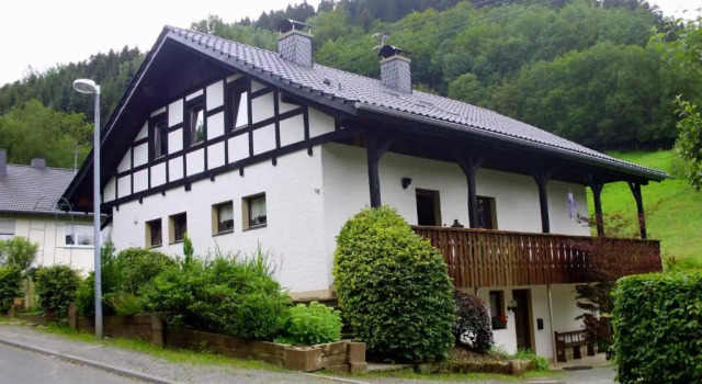 Апартаменты Ferienwohnung Schmallenberg