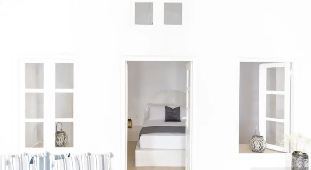 Deluxe Suite Captains house suites
