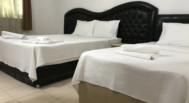 Moonlight Apart Hotel