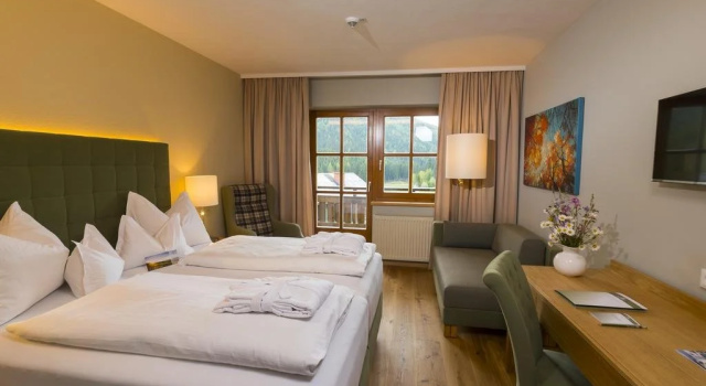 Hotel Teichwirt, 예약 호텔 Fladnitz an der Teichalm Almenland
