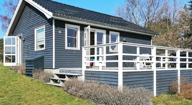 Коттедж 5 Person Holiday Home
