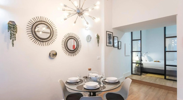 Elegant & Bright Flat by LovelyStay, Rezerwuj Hotel Porto Porto
