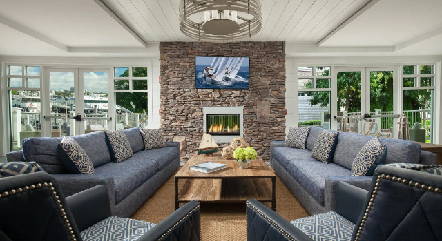 Hyannis Harbor Hotel