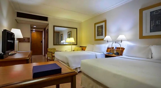 Четырёхместный номер Premium Maksoud Plaza Hotel Distributed by Accorhotels