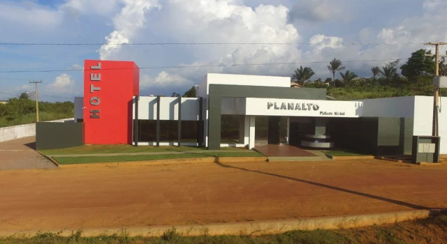 Planalto Palace Hotel, Book Hotel  