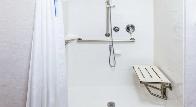 Четырёхместный номер Standard Hampton Inn Gardner