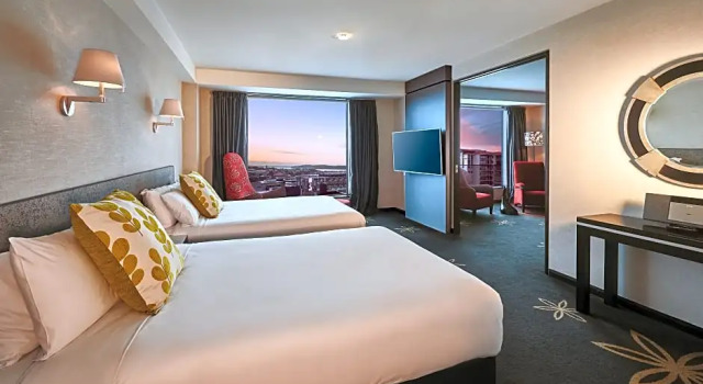 Люкс Premium SkyCity Hotel Auckland