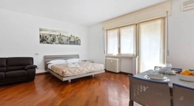 Bartolini, Book Hotel Milan Lombardy