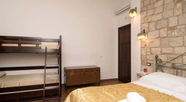 Domus Incantada, Reserva ahora Hotel Giallonardo 