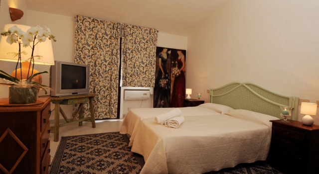 Residence Sopravento, Book Hotel Abbiadori Emerald Coast