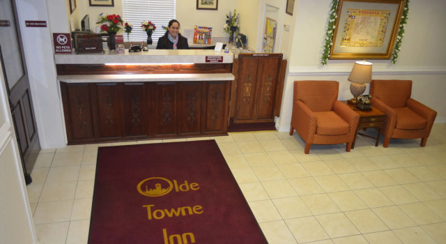 Olde Towne Inn, Забронировать Отель Отели Манассас 3 звезды, 3*