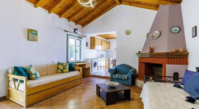 Nerissa Cottage - Skopelos Glossa, Забронировать Дом для отпуска Отели Глоссы с парковкой, Парковка