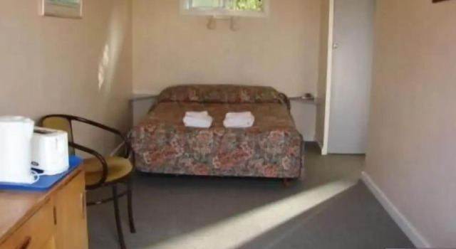 Apple Motor Inn
