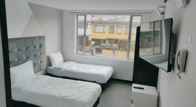 Трёхместный номер Standard HOTEL AMERICAN VISA BOUTIQUE
