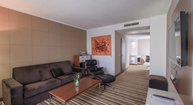 Апартаменты Business Hotel Astrum Laus