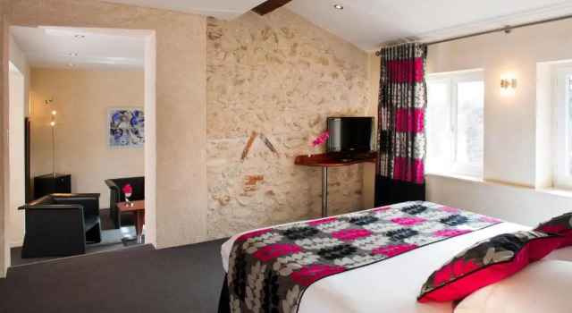 Полулюкс Auberge Du Roua