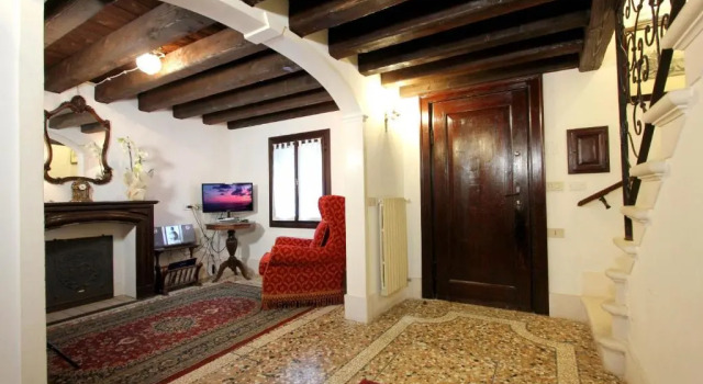 Апартаменты с 2 комнатами с видом на канал City Apartments Rialto Market