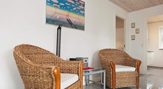 Ravishing Holiday Home in Ebeltoft With Terrace, Prenota Hotel Hotel 3 stelle a Vestjylland, 3*