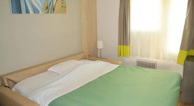 Charming Apartment for Five Guests, Rezervovat Apartmán Apartmány v Port-Bail-sur-Mer, Apartmán