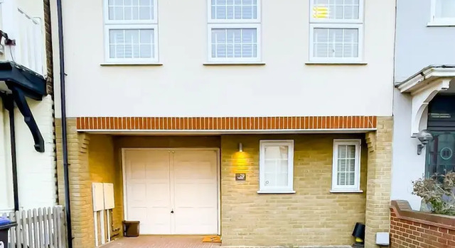 Коттедж Stylish Margate Coastal Home Parking By Adliv