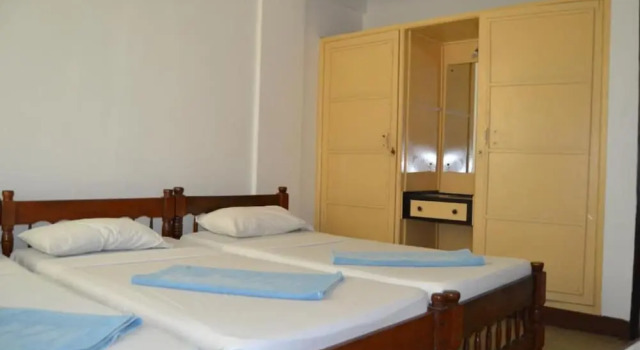 Manson Hotel, Book Hotel Hotels in Coast Region with Parking, Parking