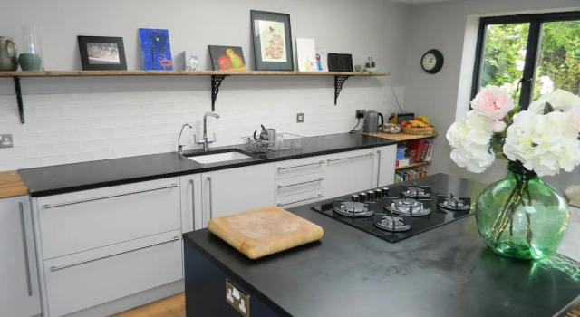 Коттедж Stunning Period Townhouse