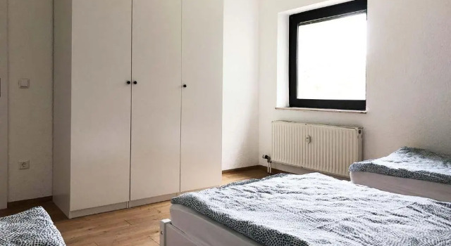 4 Zimmer Ferienwohnung Egelsbach, Rezervasyon Otel Egelsbach Hessen