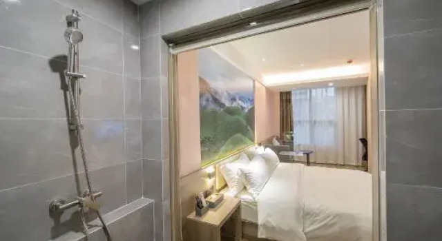 Yuefeng Hotel (Yangjiang Baili Plaza), Book Hotel Yangjiang 